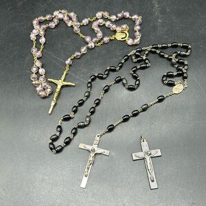 Rosary beads & extra Cross